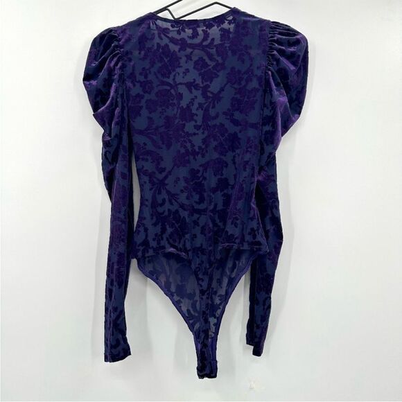 NWT free people magic hour puff sleeve velvet bodysuit small - Picture 4 of 9